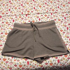Wild Fable Women's Athletic Shorts in brown sweat shorts size xl